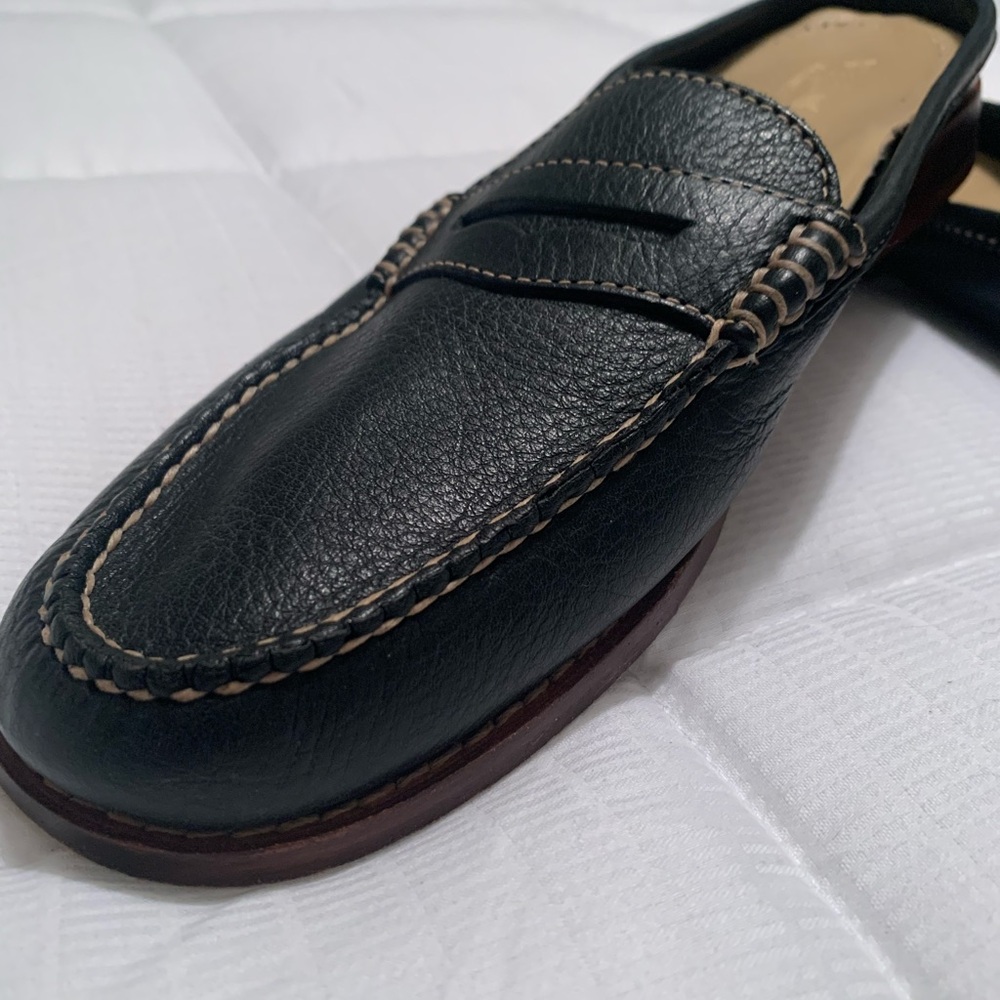 Bass women's Weejuns Peggy, Classic Black Loafers size 9.5, excellent newer mule - Picture 2 of 7